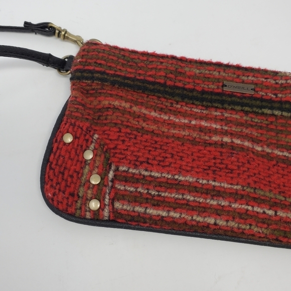 O'NEILL RED TAN WOVEN FABRIC FAUX LEATHER MINI BAG WRISTLET BRASS STUDS BOHO Y2K - Picture 4 of 15